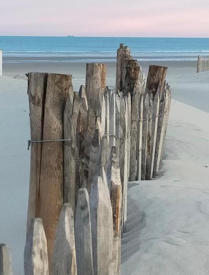 Le Presbytere Des Baraques A Bleriot-Plage - Apt 3 Sangatte Εξωτερικό φωτογραφία