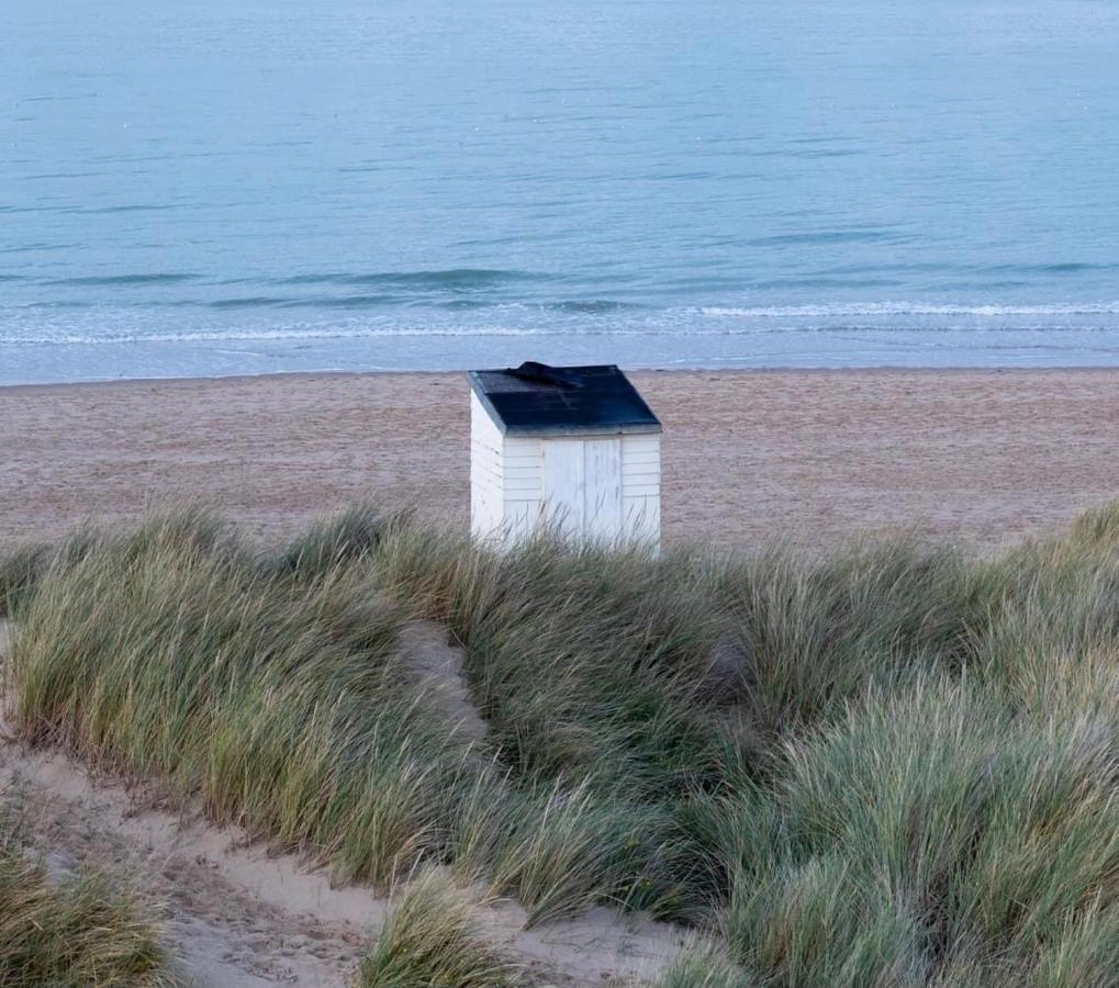 Le Presbytere Des Baraques A Bleriot-Plage - Apt 3 Sangatte Εξωτερικό φωτογραφία